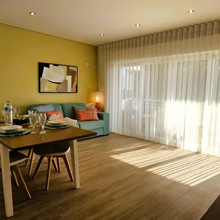 Apartamento T3 1 Lote 9 Beira Mar - Casas & Papeis *
