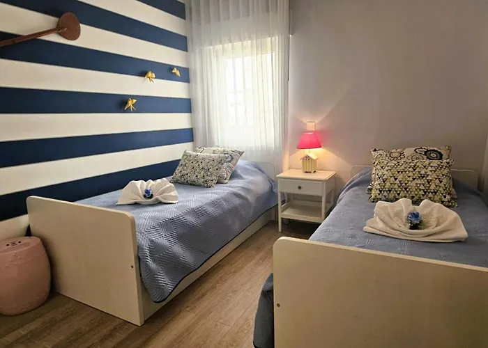 T3 1 Lote 9 Beira Mar - Casas & Papeis דירה *